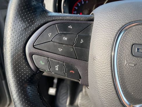 Used 2023 Dodge Durango AWD image 39