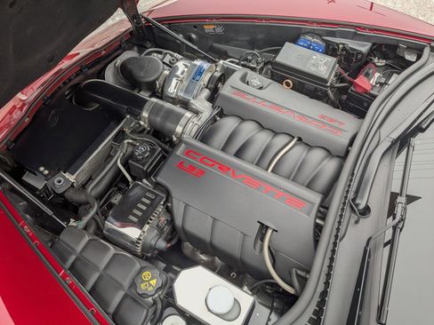 Used 2012 Chevrolet Corvette Grand Sport w/ 3LT Preferred Equipment Group image 19