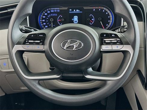 Used 2022 Hyundai Tucson SEL image 13