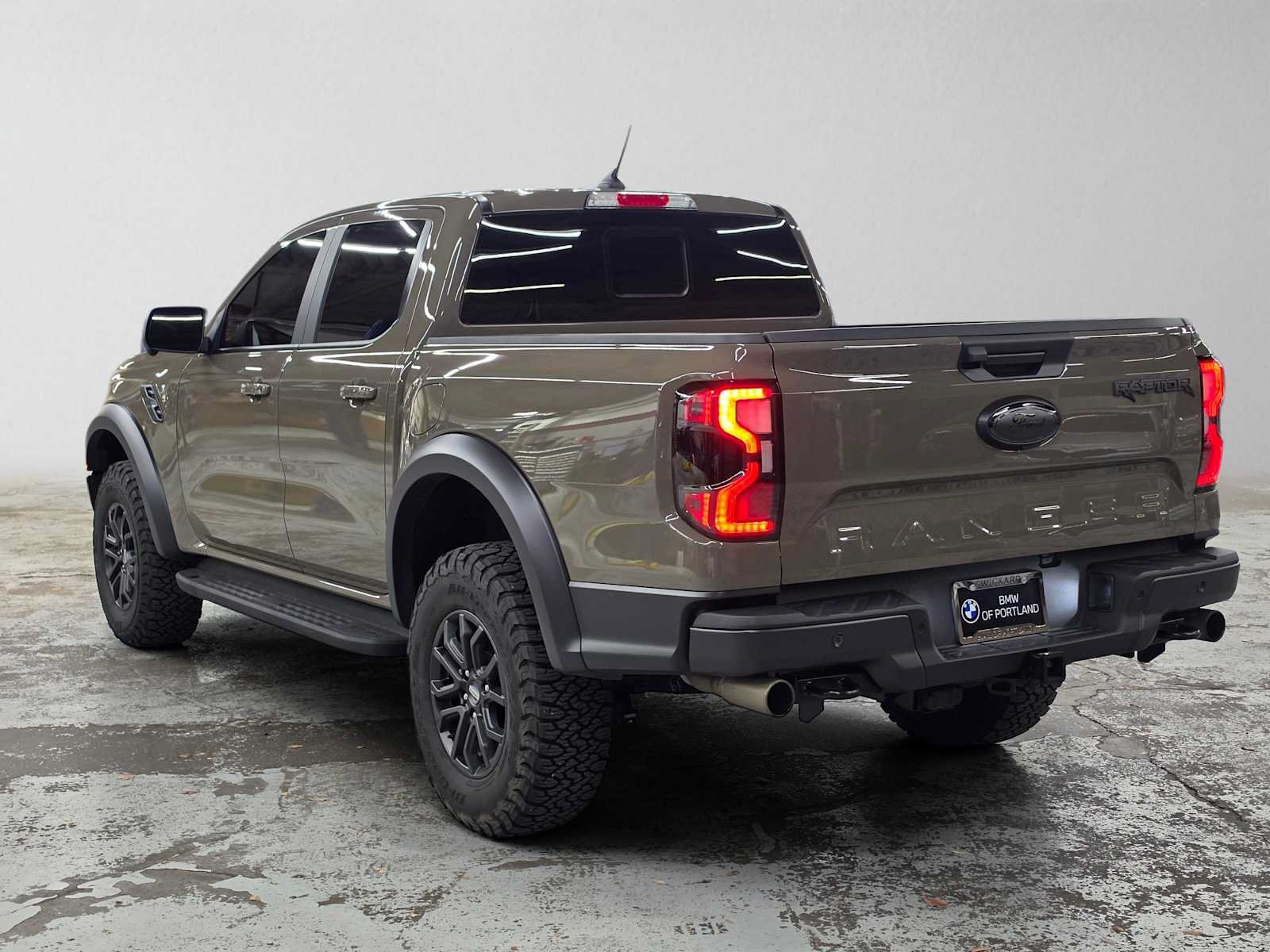 Used 2025 Ford Ranger Raptor AWD/4WD image 5