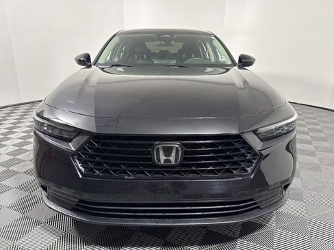 Used 2023 Honda Accord LX image 11
