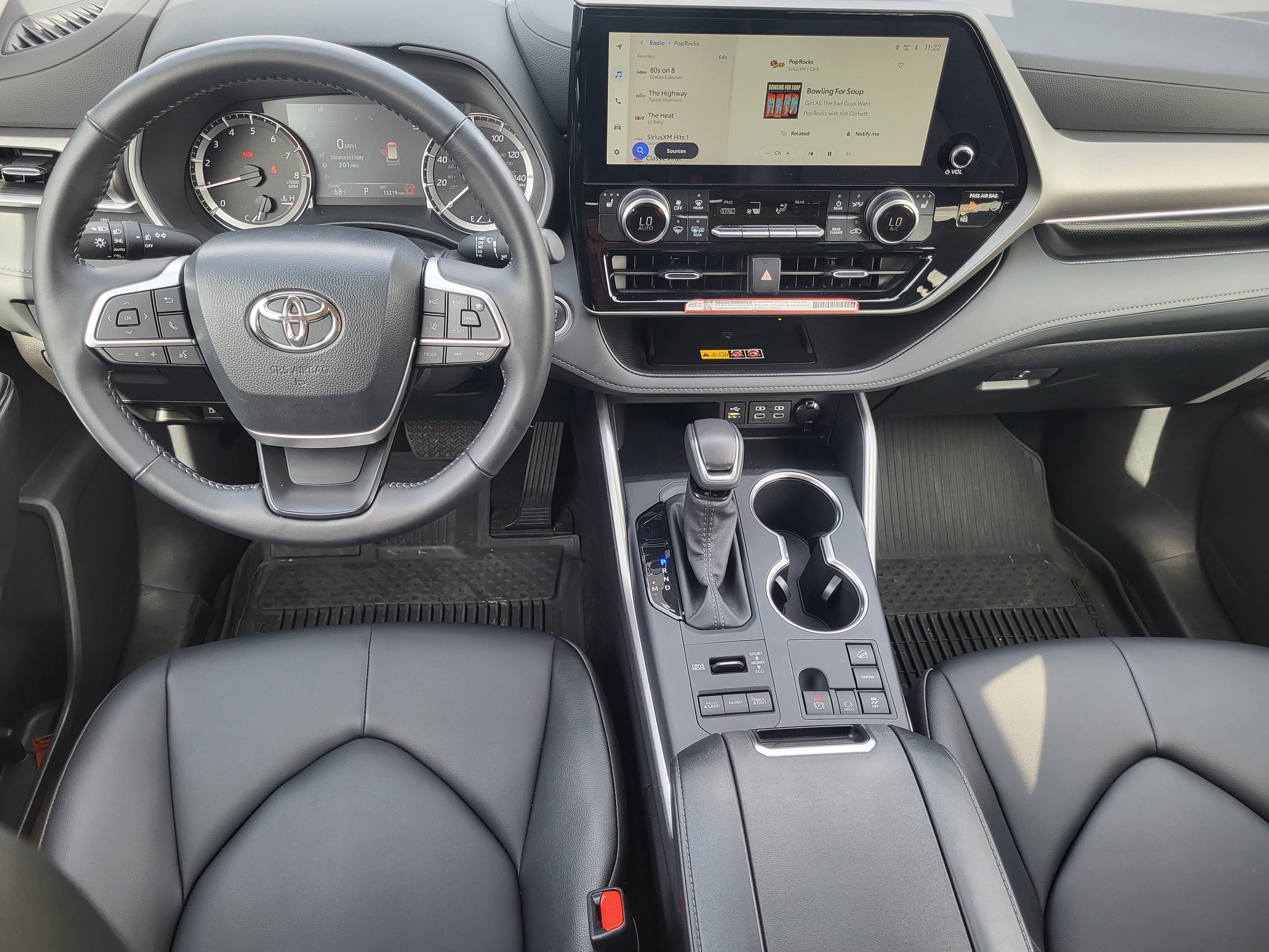 Certified 2026 Toyota Highlander XLE AWD/4WD image 22