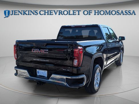 Used 2024 GMC Sierra 1500 SLE RWD image 4
