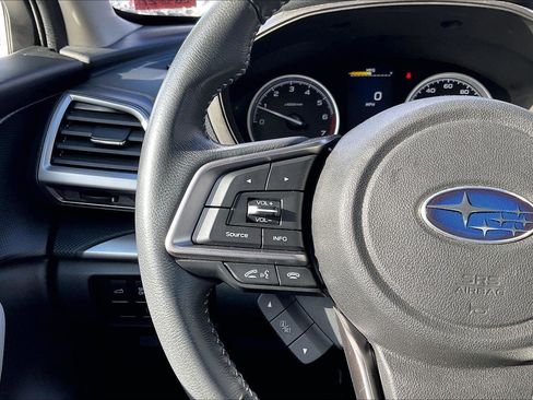 Used 2023 Subaru Forester Premium image 20