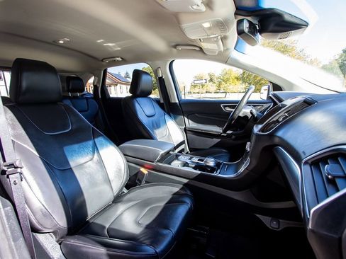 Used 2020 Ford Edge Titanium w/ Cargo Accessory Package image 20