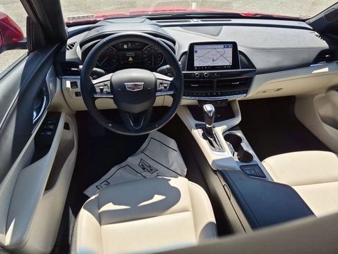 Certified 2025 Cadillac CT4 Luxury RWD image 21