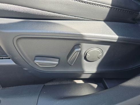 New 2025 Ford Escape SE image 20