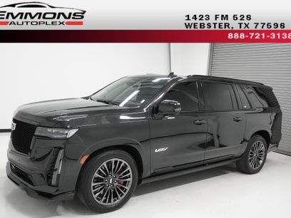 Used 2024 Cadillac Escalade ESV V w/ Heavy-Duty Trailer Package