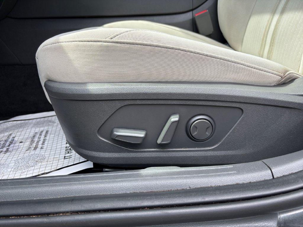 Used 2025 Hyundai Sonata SEL FWD image 25