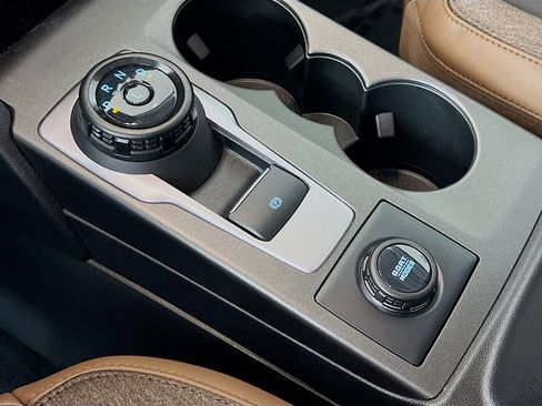 New 2026 Ford Bronco Sport Outer Banks w/ Outer Banks Tech Package+ AWD/4WD image 10
