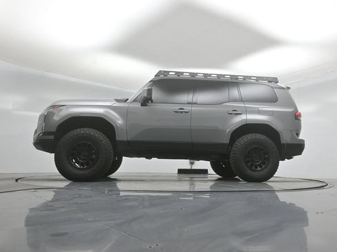 Used 2025 Lexus GX 550 AWD/4WD image 49