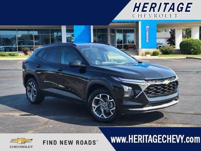 Used 2025 Chevrolet Trax LT