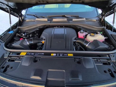 New 2026 Land Rover Range Rover Long Wheelbase Autobiography image 14