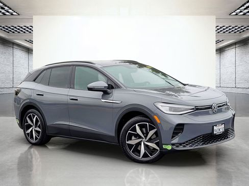 Used 2023 Volkswagen ID.4 S RWD image 2