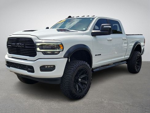 Certified 2024 RAM 2500 Laramie w/ Night Edition AWD/4WD image 3