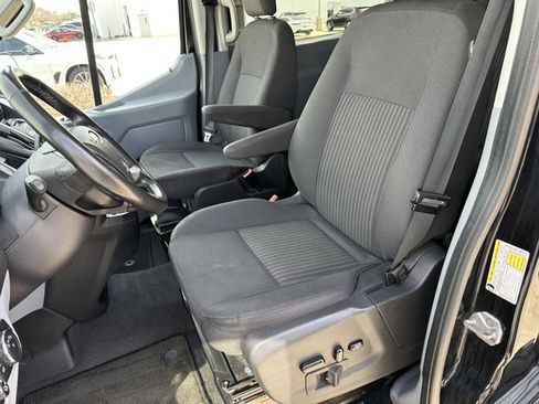 Used 2018 Ford Transit 350 XLT image 11
