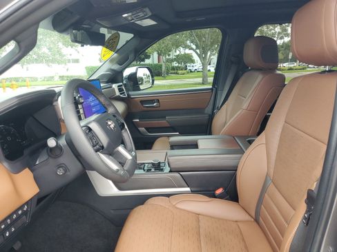Used 2023 Toyota Tundra 1794 Edition image 14