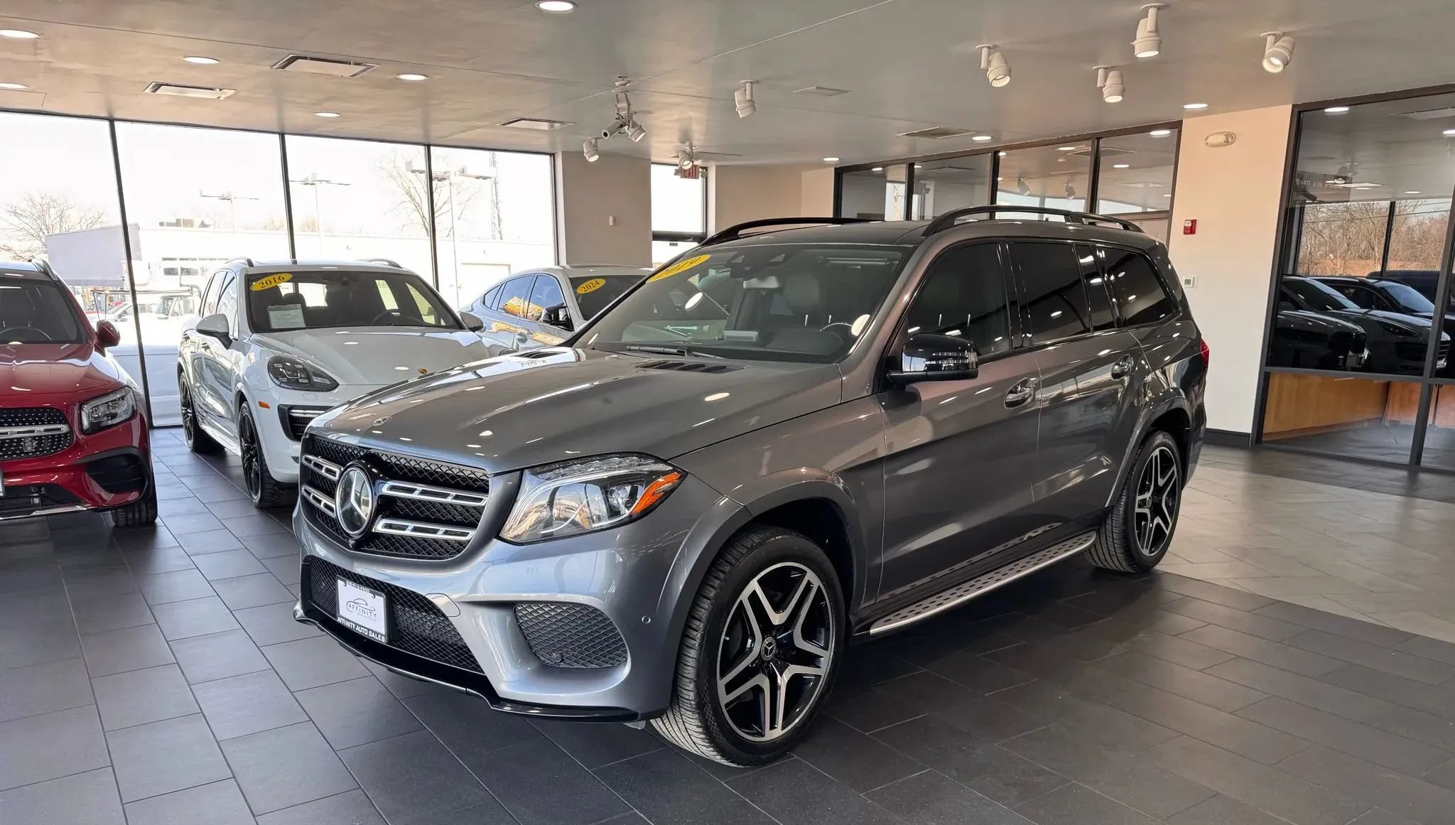 Used 2019 Mercedes-Benz GLS 550 4MATIC image 1