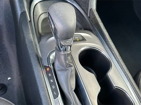 Used 2024 Chevrolet Malibu LT image 21