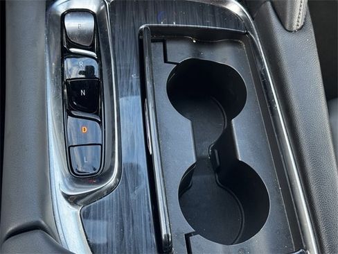 Used 2024 Buick Enclave Premium image 37