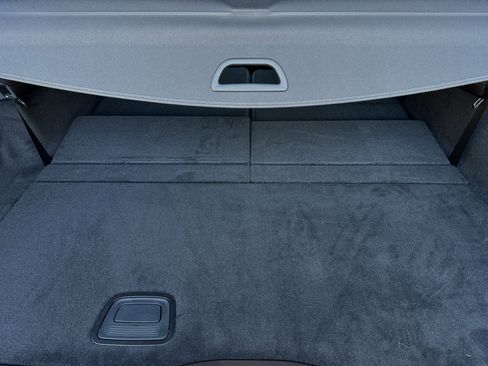 Used 2024 Mercedes-Benz GLS 450 4MATIC image 19