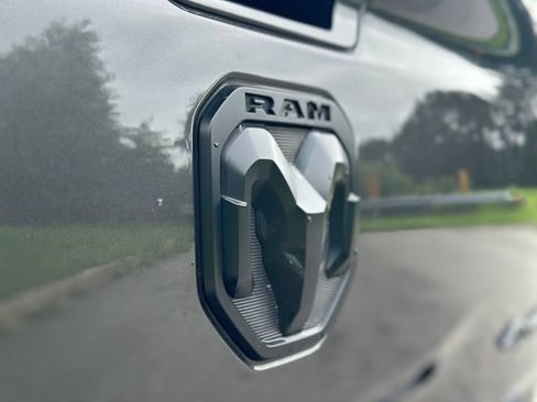 Used 2021 RAM 1500 Laramie AWD/4WD image 14