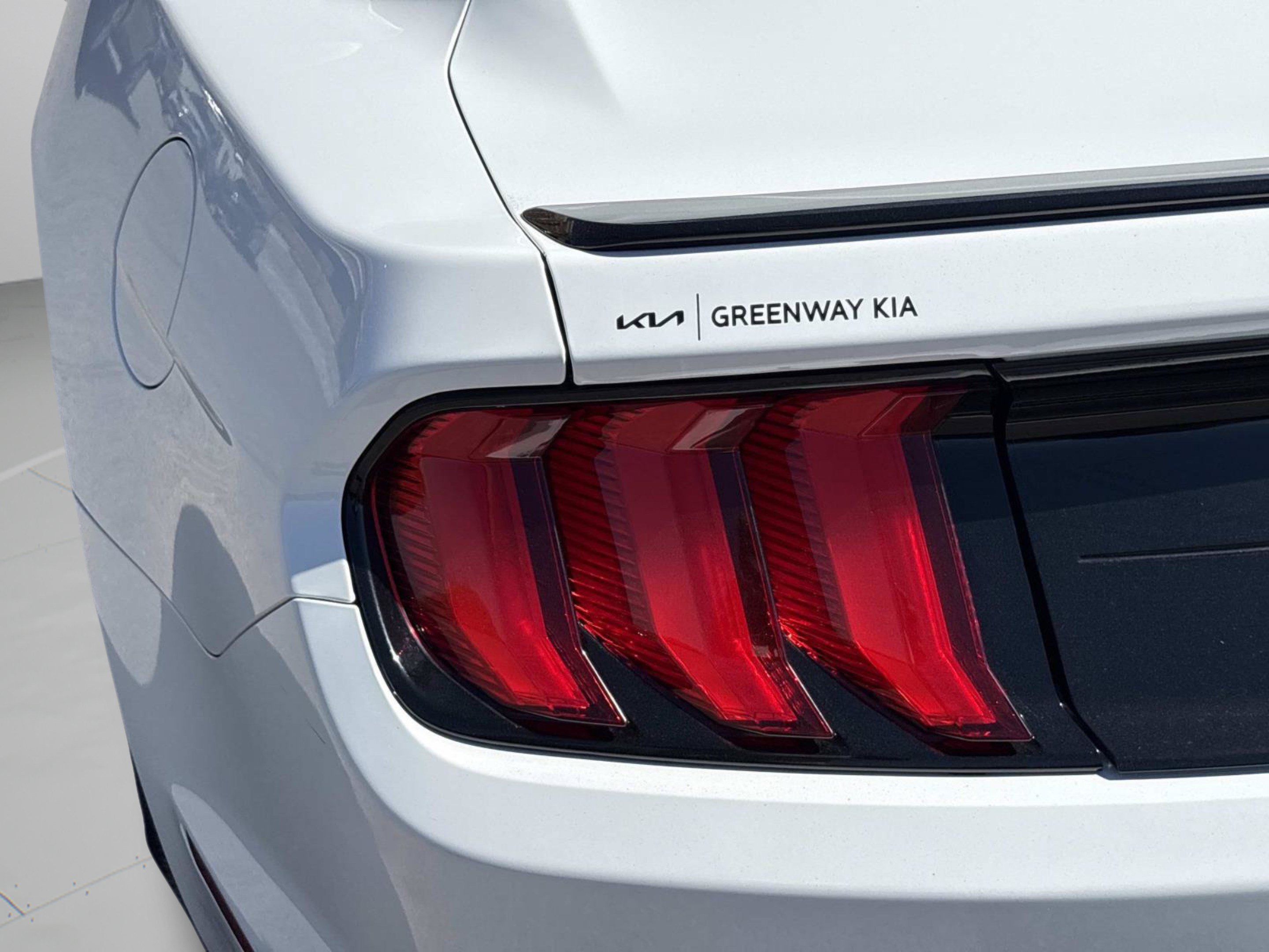 Used 2020 Ford Mustang Premium w/ Black Accent Package RWD image 33