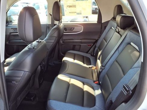 New 2026 Ford Bronco Sport Outer Banks w/ Outer Banks Tech Package+ AWD/4WD image 8
