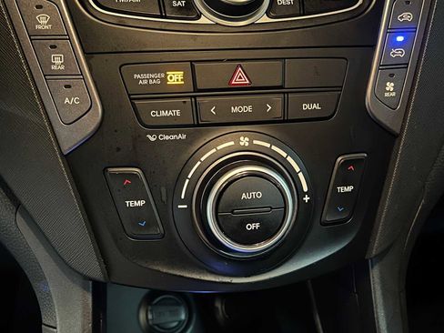 Used 2014 Hyundai Santa Fe Limited w/ Ultimate Package 07 image 37