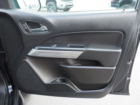 Used 2020 Chevrolet Colorado ZR2 w/ Colorado ZR2 Bison Edition image 26