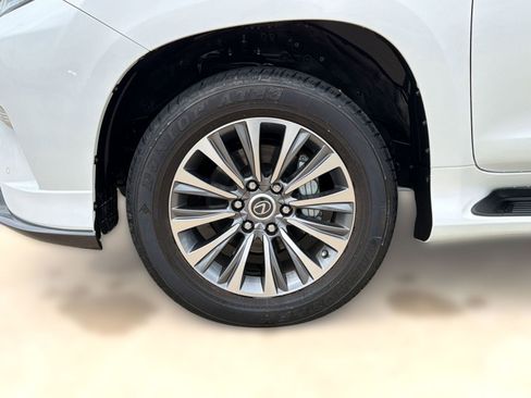 Used 2021 Lexus GX 460 Premium AWD/4WD image 11