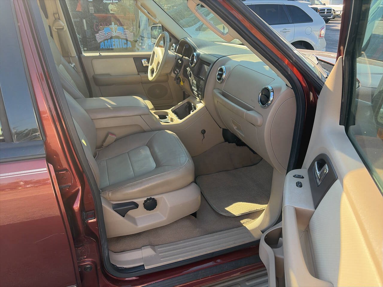 Used 2006 Ford Expedition Eddie Bauer AWD/4WD image 8