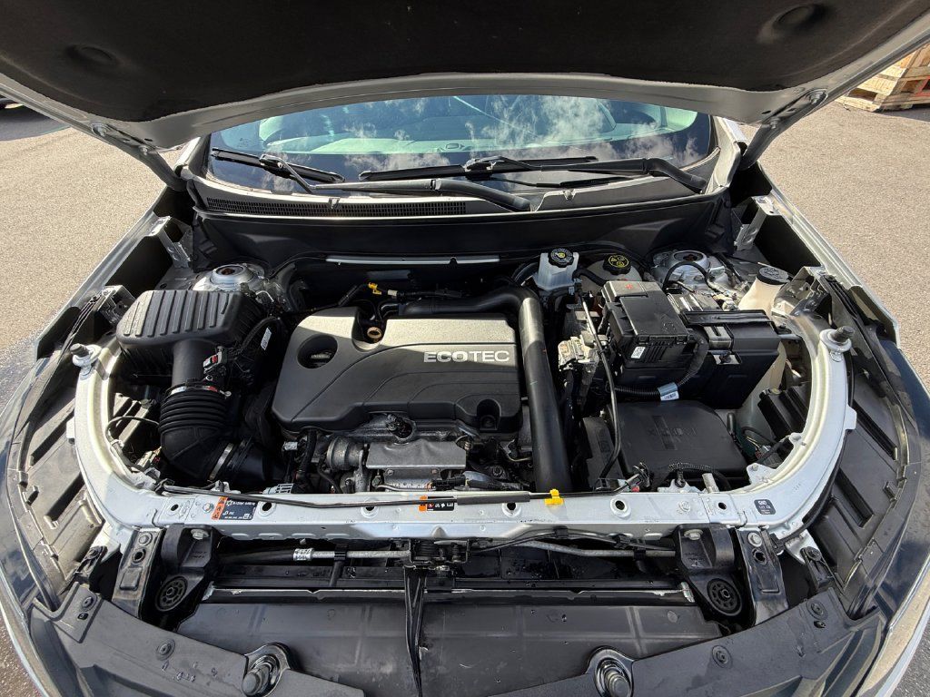 Used 2021 Chevrolet Equinox LT AWD/4WD image 26