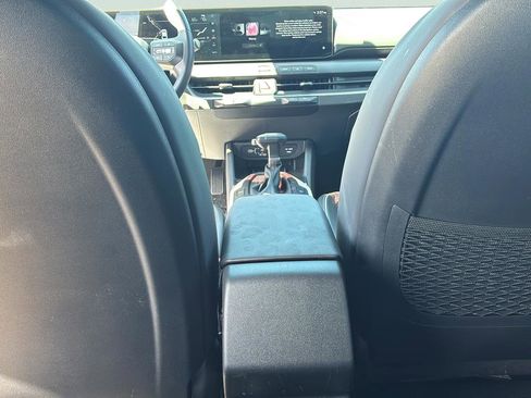 Used 2025 Kia K4 GT-Line FWD image 26