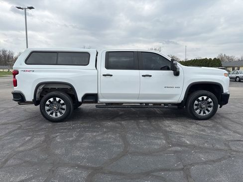 Used 2022 Chevrolet Silverado 2500 Custom w/ Custom Convenience Package image 8