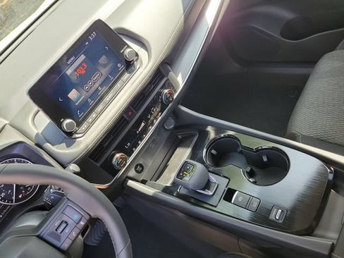 New 2026 Nissan Rogue SV FWD image 32