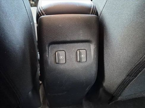 Used 2024 Nissan Kicks SV FWD image 14