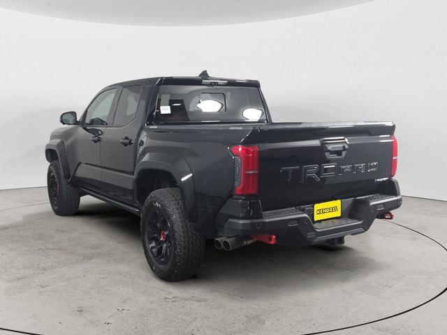Used 2025 Toyota Tacoma TRD Pro AWD/4WD image 3