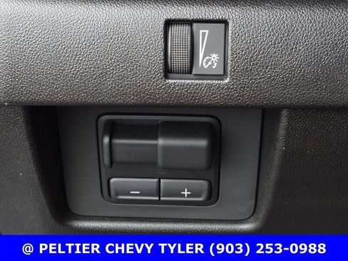 Used 2025 Chevrolet Colorado LT w/ LT Convenience Package RWD image 29