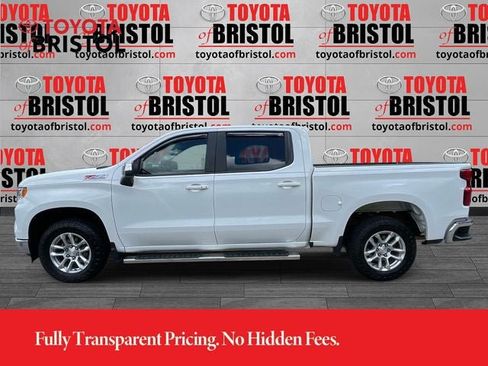 Used 2023 Chevrolet Silverado 1500 LT w/ Z71 Off-Road Package AWD/4WD image 8
