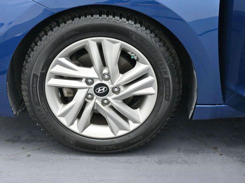 Used 2020 Hyundai Elantra Value Edition FWD image 35