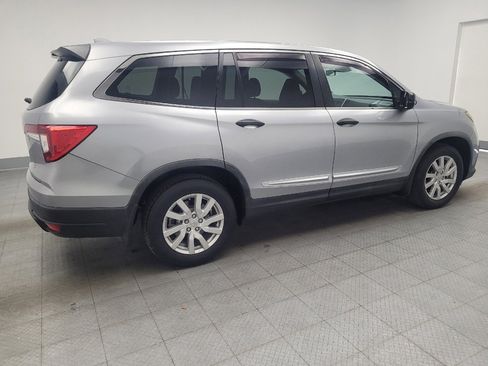 Used 2019 Honda Pilot LX image 10