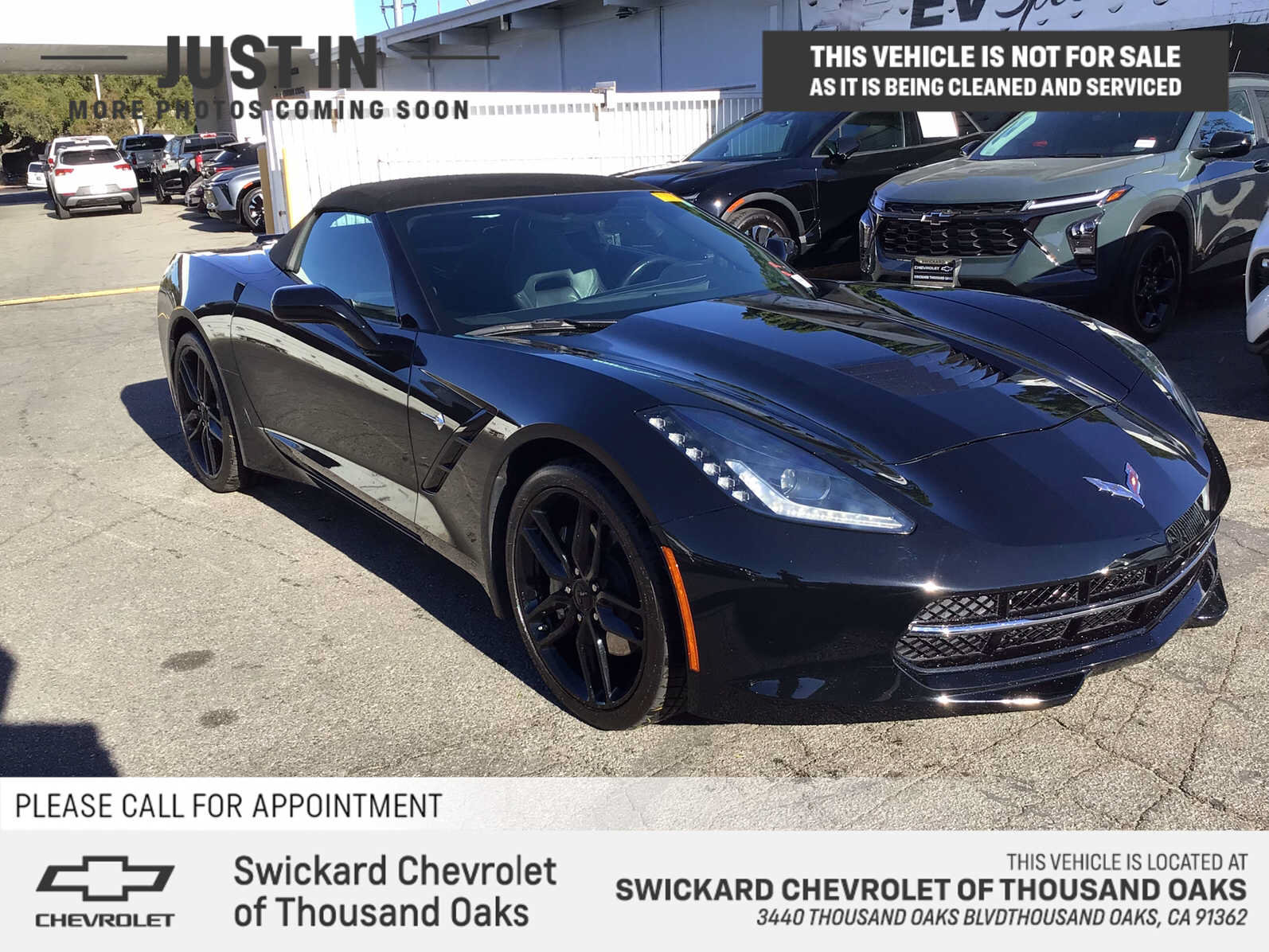 Used 2019 Chevrolet Corvette Stingray Convertible w/ 1LT RWD image 1