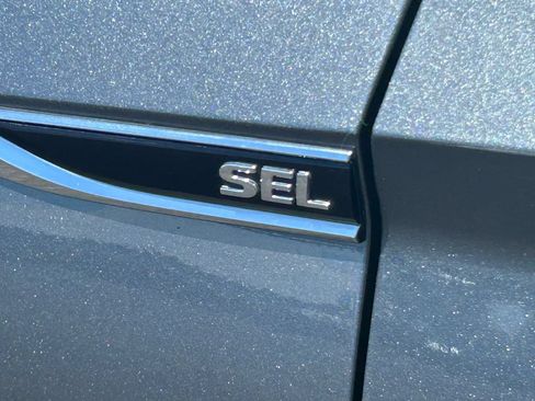 Used 2019 Volkswagen Jetta SEL FWD image 12
