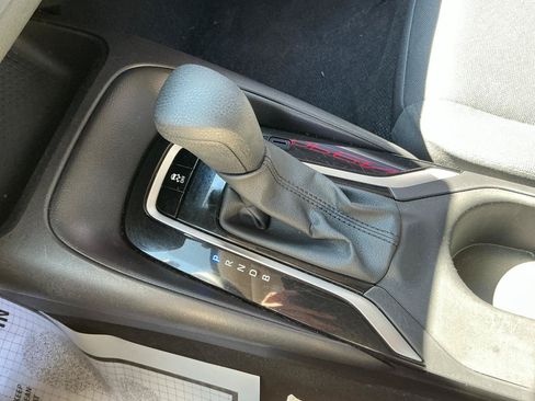 Used 2025 Toyota Corolla LE FWD image 13