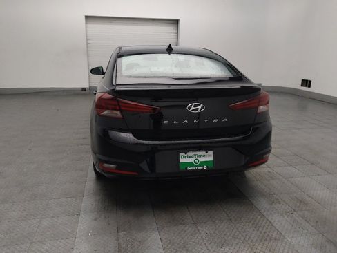 Used 2020 Hyundai Elantra SEL w/ Convenience Package (C2) FWD image 6