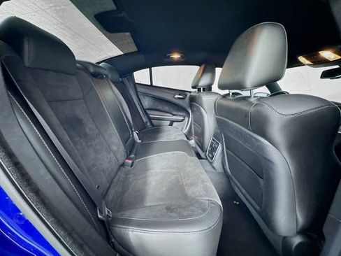 Used 2021 Dodge Charger R/T w/ Plus Group image 31