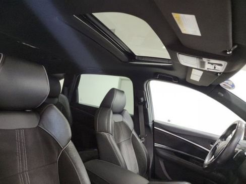 Used 2020 Acura MDX A-Spec image 13