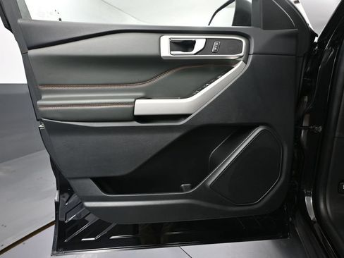 Used 2022 Ford Explorer Timberline AWD/4WD image 14