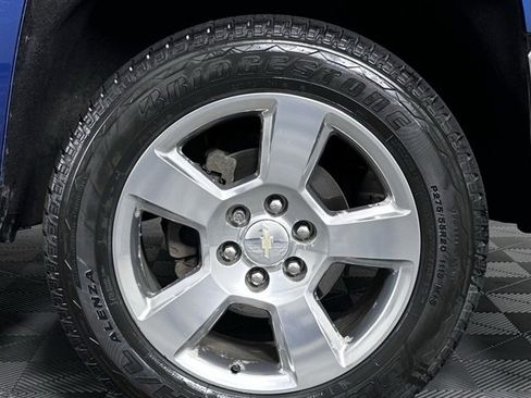 Used 2018 Chevrolet Silverado 1500 LT w/ Texas Edition image 10